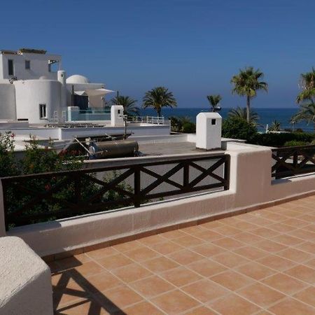 Resitour - Apollo Beach Villa 37 Klorakas Екстер'єр фото