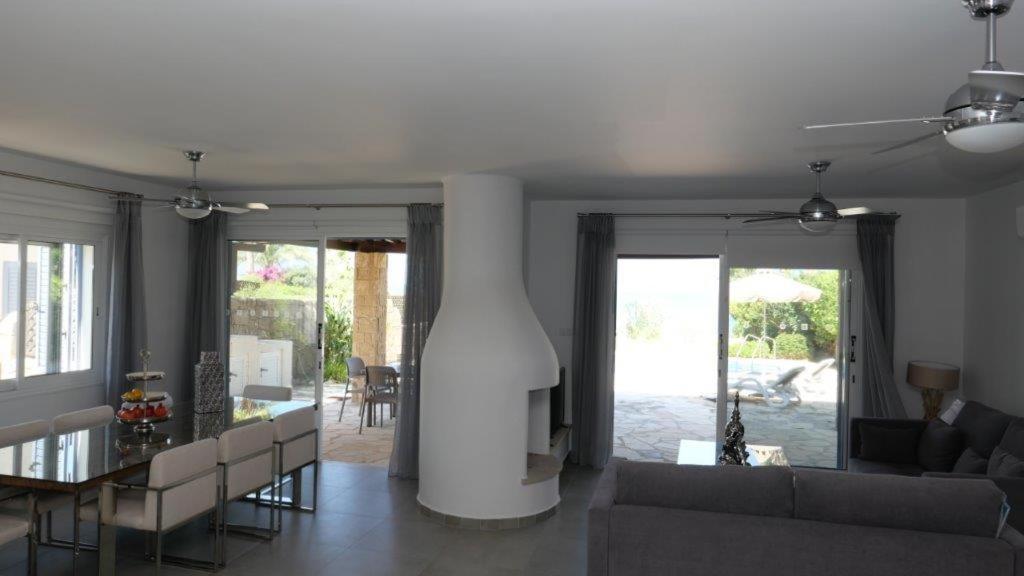 Resitour - Apollo Beach Villa 37 Klorakas Екстер'єр фото